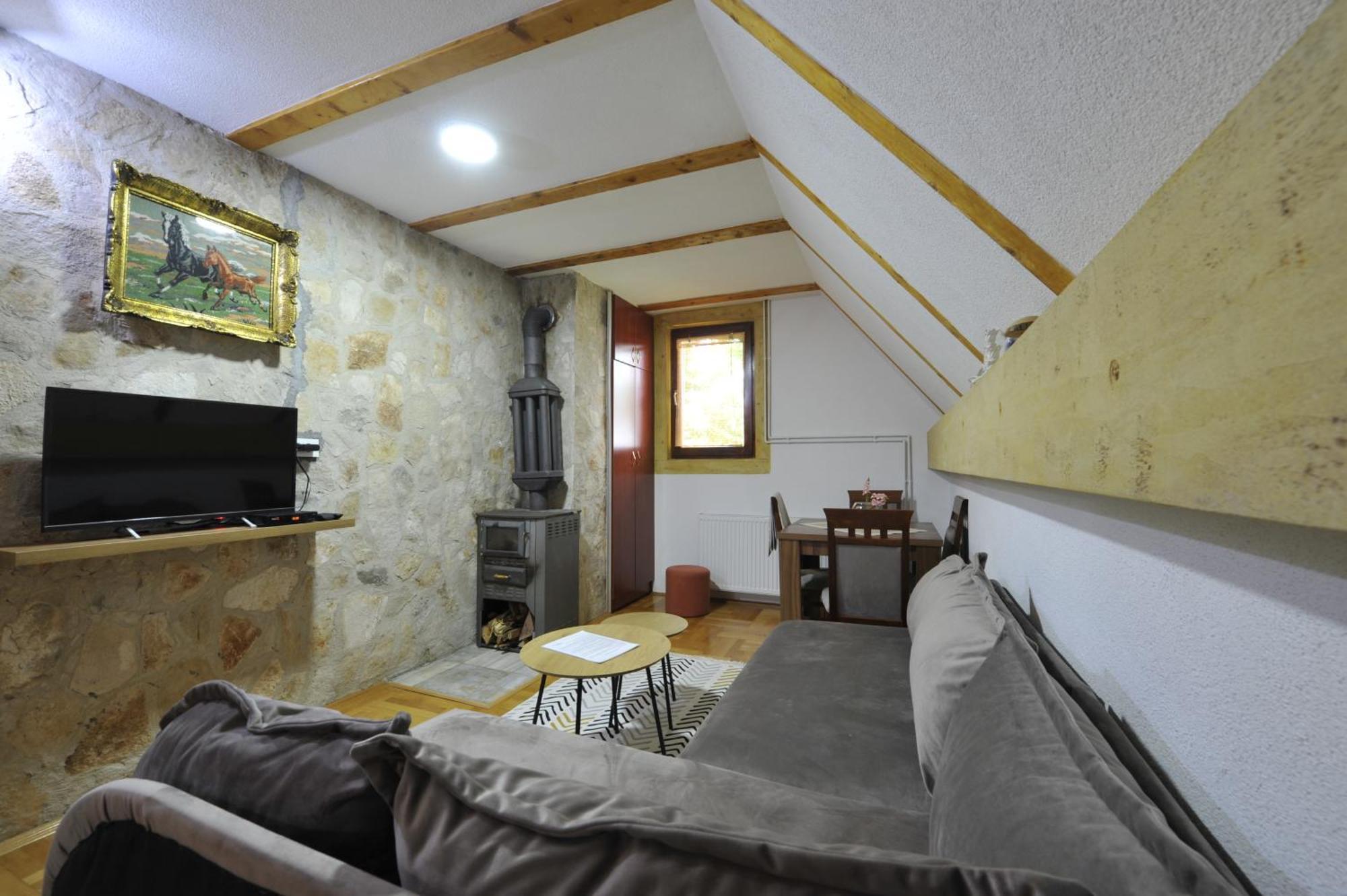 Apartments Nikcevic Zabljak Ngoại thất bức ảnh