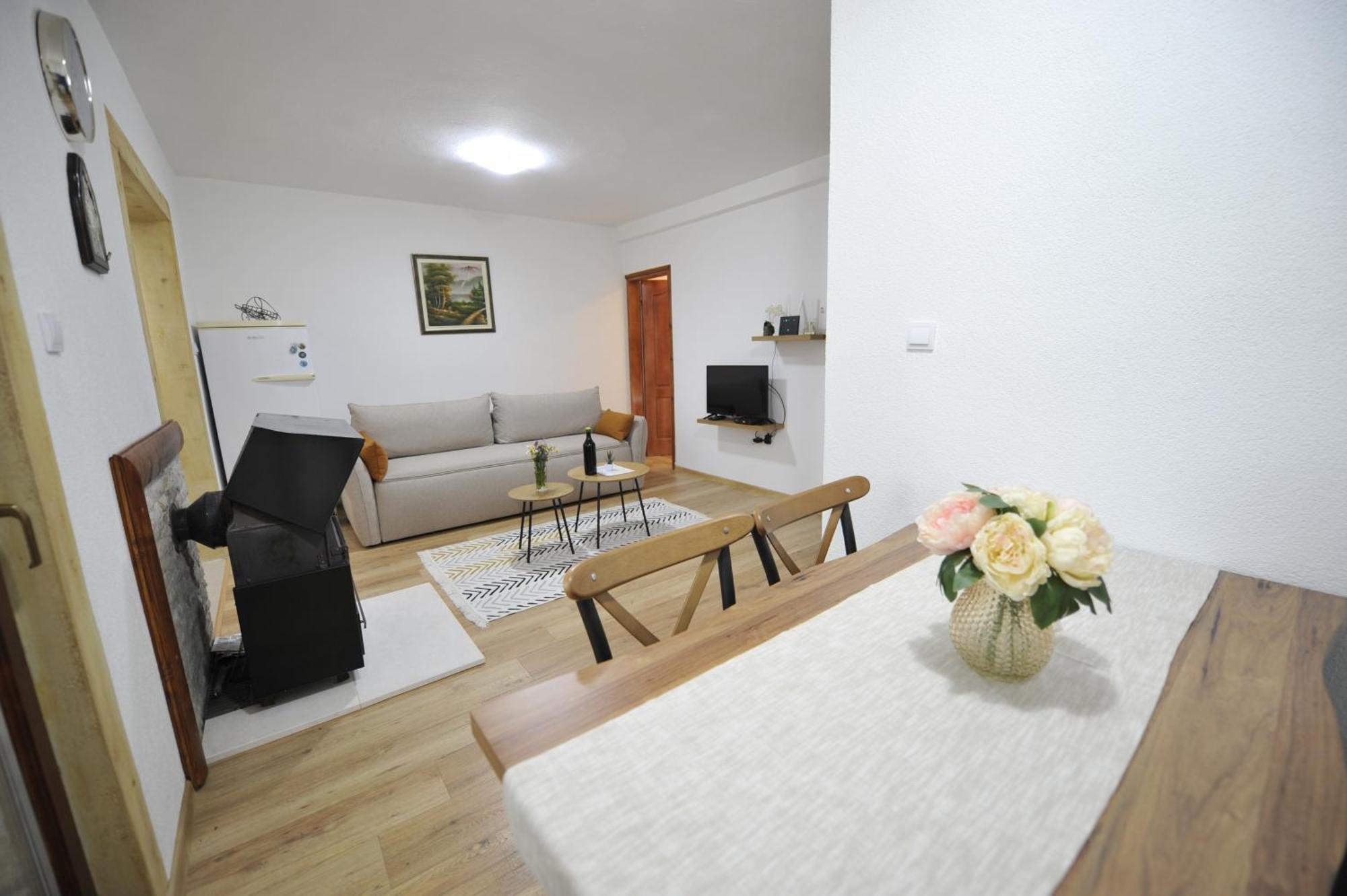 Apartments Nikcevic Zabljak Ngoại thất bức ảnh