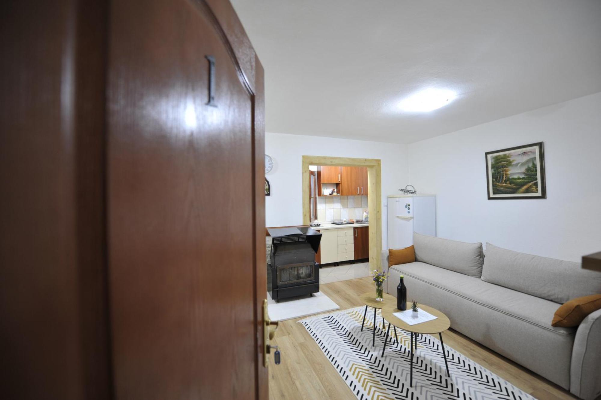 Apartments Nikcevic Zabljak Ngoại thất bức ảnh